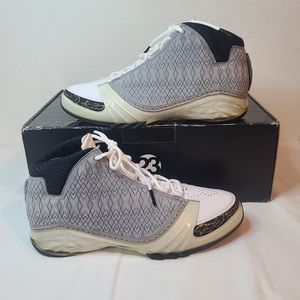 AIR JORDAN 23 OG 'WHITE STEALTH